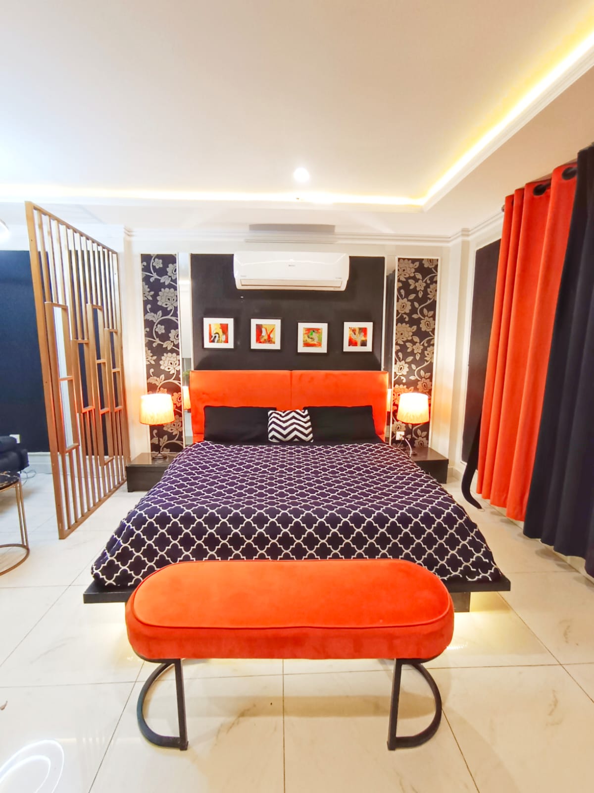 Orange Theme Appartment